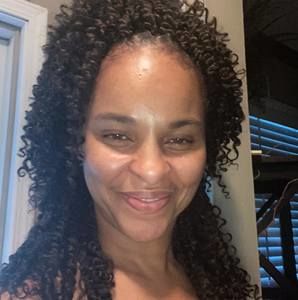 Meet your Posher, Lasandra